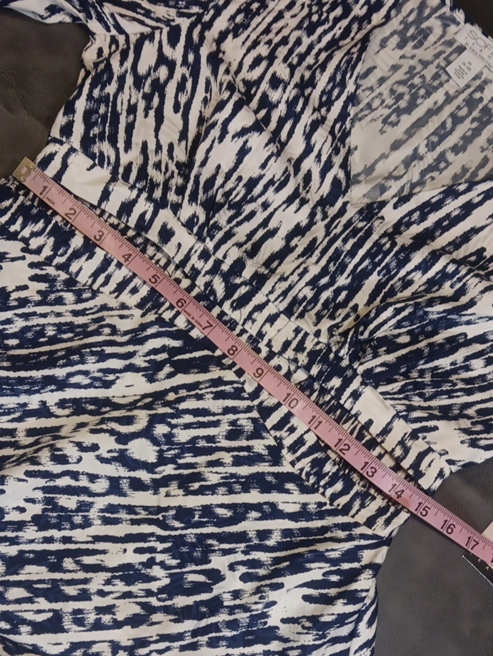 NWT. Sofia Blue & White Abstract V-Neck Midi Dress with Side Cutouts - Picture 12 of 14